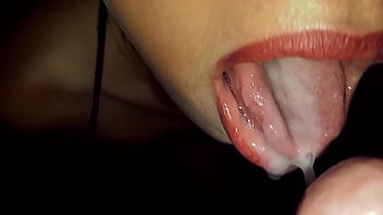 Preview 1 of Cum Top - Recopilaci&oacute_n de mamadas y tragadas de lechita de mi hermanastra susy es una puta tragamecos