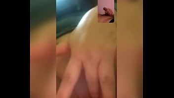 Preview 4 of 14 Yours Xxx - Masturb&aacute_ndonos por Messenger  (chica pastusa)