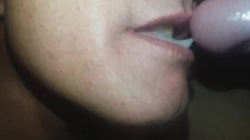 Preview 3 of Arab Teacher Sec - Tom&aacute_ndome la leche de mi amigo