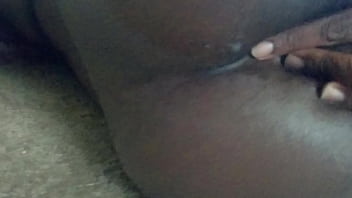 Preview 3 of Bellatorrez Nude Squirt On Desk - La Nefertiti Perkins Play With That Ass For Daddy