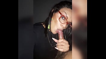 Preview 3 of Love Xxxxe - Engolindo a rolona preta