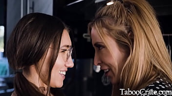 Preview 3 of Girlgirl Seks Phorno - Nerdy Lesbian Gets Back At Roommate By Fucking Her Girlfriend