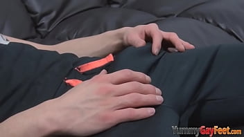 Preview 1 of Xxxbf Ni Eglis Is - Toes licked buff hunk jerks his dick