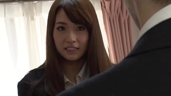 Preview 2 of Grosse Poilue - 誰かに見られて犯される。　ゆいの奥底で眠っていた快楽を貪る変態女としての扉を開いてしまうのであった&hellip_。