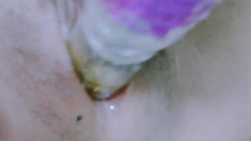 Preview 2 of German Mature Porn Movies - 被玩具弄到高潮了&hellip_