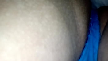Preview 3 of Model Dress Porn - pantaleta azul de mi esposa 1ra parte