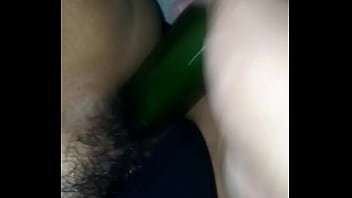 Preview 3 of Kriti Sanoon Hot - Esposa jugando con pepino delicia de culo