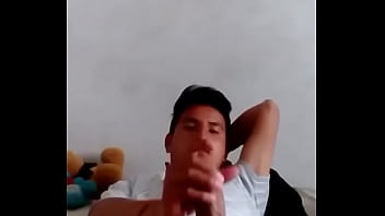 Preview 1 of Mimi Bata - Gay masturbaci&oacute_n