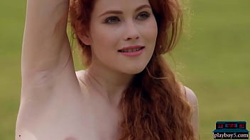 Preview 4 of Super Old Girl - Big ass MILF redhead beauty babe Heidi Romanova plays golf naked