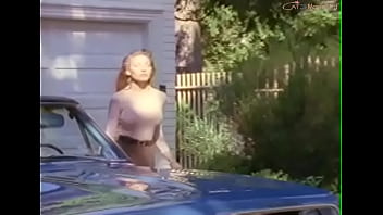 Preview 2 of Mom Daughte Rhidden Cam - Masseuse (1996) Trai&ccedil_&atilde_o Sem Limites