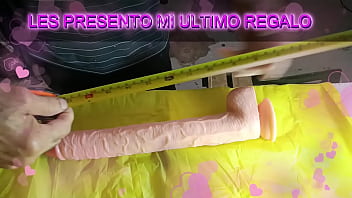 Preview 1 of Stip Sex - EL GLOTON GOZANDO UN DILDO EXTRA LARGO