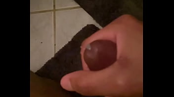 Preview 4 of Ballin Girl - Big Cum Shot