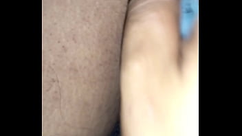 Preview 4 of Big Puss - Afeitando culito de mi esposa