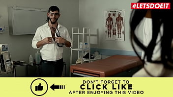Preview 1 of Icigi Family - ANGELS - (Vienna Black,  Kenzie Reeves &amp_ Logan Long) Perv Doctor Threeway Lunch Break With His Nurses