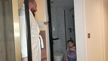 Preview 3 of Xxxx Bod - Chucky Wants to Pee