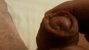 Preview 1 of Indo Booking - Babuh Ruivinha dan&ccedil_ando,  se exibindo e se masturbando especialmente para o Testosterona Porn&ocirc_