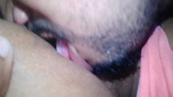 Preview 3 of Xstra Brezzers - Lambendo o cuzinho da pretinha