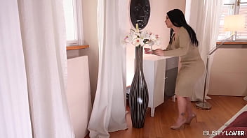 Preview 1 of Amateur Pantyhose Feet - Brabuster Brunette Honey Demon Has the Delivery Boy Bonk Her Box