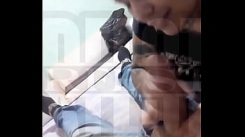 Preview 4 of Pakistani Sexi16 - Recien mudados me chupa toda la verga pareja argentina fiestera