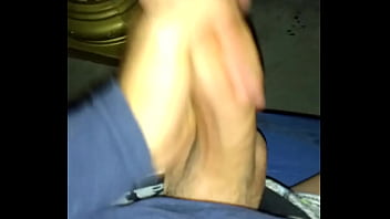 Preview 2 of Indian Shop Sex - tocando punheta vendo porno de novo