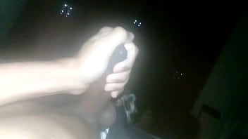 Preview 3 of Atk Ronnie - Batendo punheta gostoso