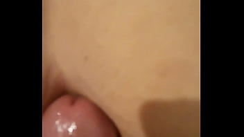 Preview 1 of Mom Ddg - Comi a bundinha da novinha,  melhor anal - Gaucholuiz e Santinha Safadinha