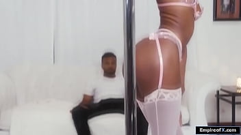 Preview 1 of Egg Plante Vajina - Petite ebony banged by a big black cock