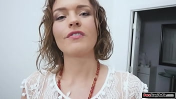 Preview 2 of Granny Tetonas - Busty stepmom titfucks her perv stepson