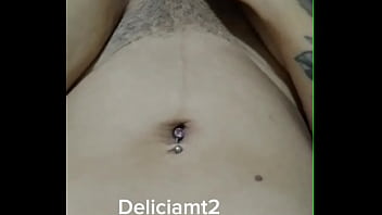 Preview 1 of Tifani Capoteli - Esposa desejando o amigo do trabalho