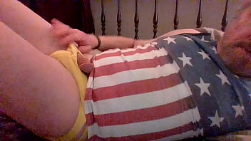 Preview 1 of Childrn And Mom - Makowboy Anticipating a Patriotic Summer Desides for a Patriotic Jerk Off