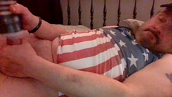 Preview 4 of Childrn And Mom - Makowboy Anticipating a Patriotic Summer Desides for a Patriotic Jerk Off