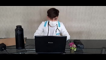 Preview 1 of Cafe Choi Xxx - O irm&atilde_o G&ecirc_meo aproveitou que a esposa do seu irm&atilde_o  n&atilde_o o reconheceu e colocou pra gozar na Piroca