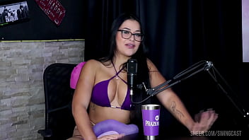 Preview 3 of Clitoris - COMPILADOS DA INGRIDI VICTORIA NO SWING CAST COM TIFANY ROCHA (WATCH ON: SHEER/RED)