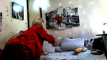 Preview 1 of Full Hd Sex Hot Poto - A cool Russian mature whore sucks two dicks and fucks like a spring cat,  an abundant creampie ... AimeeParadise is as always on top!