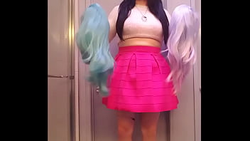 Preview 2 of Friend Mom Veronica - Let&#039_s Talk About Wigs