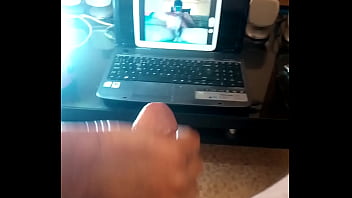 Preview 1 of Cat S - WANK JOB FILMED BY TABLET &amp_ MOBILE!!!