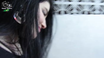 Preview 1 of Sex Anti Photos - Padastro espera a esposa sair e pega enteada novinha no sof&aacute_. ( Completo no Xvideos Red )