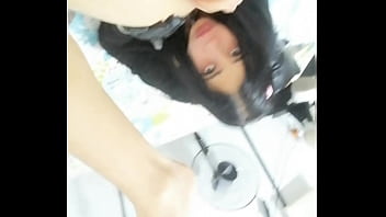 Preview 4 of Indian 28 Years Xxx Videos - Le doy la mejor paja de su vida a m&iacute_ amigo