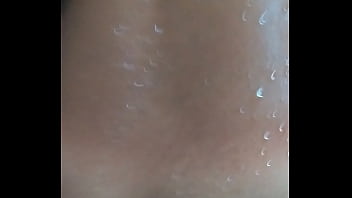 Preview 2 of Siren De Mer And Dznny - Comi a Putinha Preta no Motel