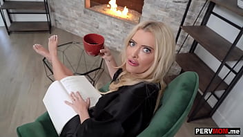 Preview 1 of Breanne Medows - Stepmom MILF Linzee Ryder swallowed my cumshot whole before stepdad came home