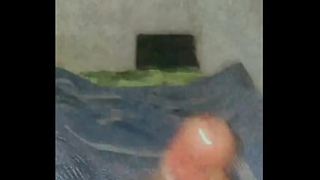 Preview 3 of Alrx Little - punheta no quarto