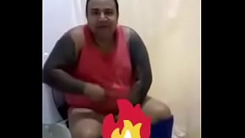 Preview 1 of Younger Sister Brother Porn Star - TUTORIAL DA PUTARIA: FAZENDO SEXO EM UM C&Uacute_ CASEIRO FEITO DE ROLO DE PAPEL HIGI&Ecirc_NICO | PARA OS DIAS DE SOLID&Otilde_ES