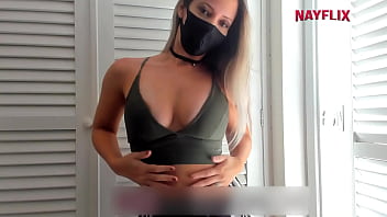 Preview 1 of Karen Mendes Video - Guiando sua punheta de um jeito muito gostoso,  dan&ccedil_ando funk e mostrando o rostinho