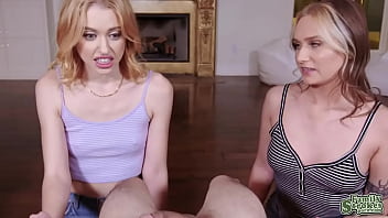 Preview 2 of Sex Berazzers - Ricky Spanish used Gwen Vicious and Chloe Cherry&#039_s naughty videos to fucked them
