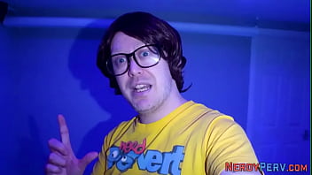 Preview 2 of Sleep Team Skeet - Leeds geek sucked by big brit beauty