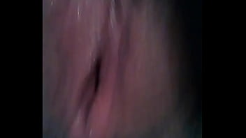 Preview 2 of Masturbation While Swiming Pool - A punto de dar a luz y se corre como loca