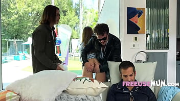 Preview 2 of Only Xxxgirl Dance - Thankful for Full Holes (Freeuse Family Celebrates With Gangbang) | FreeuseMum