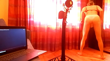 Preview 4 of Keisha Grey Oorn Xxx Mp4 Mp3 - dancing in front of a webcam