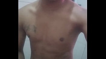 Preview 4 of Foul Hd Xxx Aja 20 - Iggor Ara&uacute_jo bate uma no banho