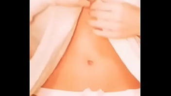 Preview 2 of Xxxxbbf - Streptease de mi chica